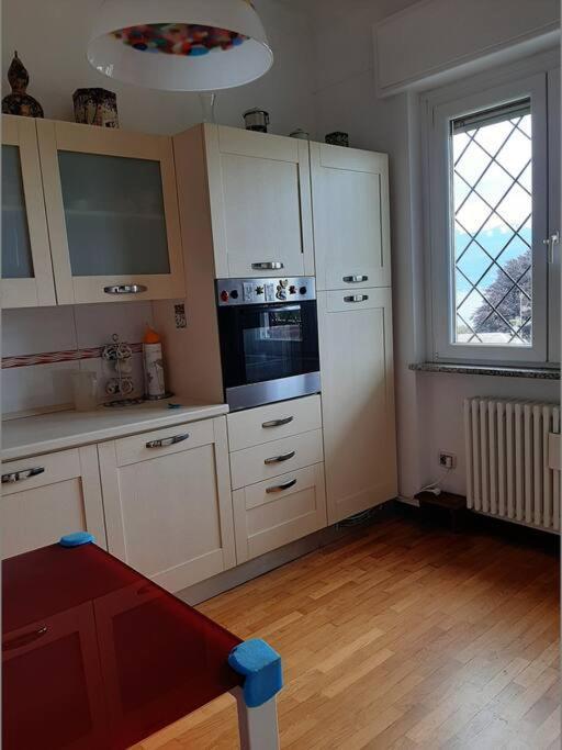 La Finestra Sul Lago - In Villa Con Vista E Posto Auto Coperto 스트레사 외부 사진
