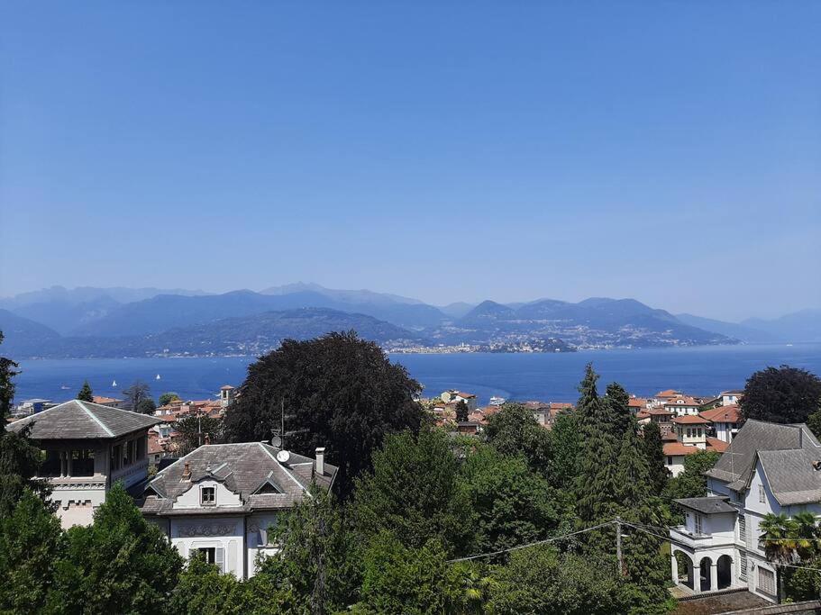 La Finestra Sul Lago - In Villa Con Vista E Posto Auto Coperto 스트레사 외부 사진